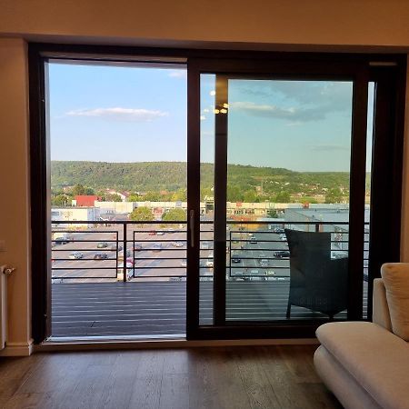 Apartament In Complex Rezidential Ramnicu Valcea Exterior photo